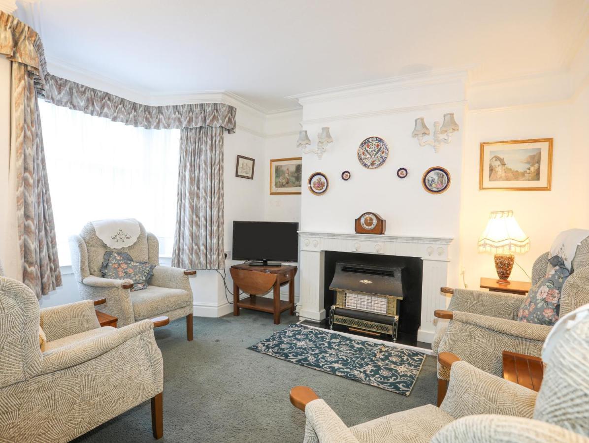 Villa Bro Dawel à Beaumaris Extérieur photo